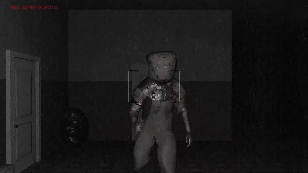 The Ghost - Multiplayer Horror (Зе Гост)  [МОД Бесконечные деньги] Screenshot 1